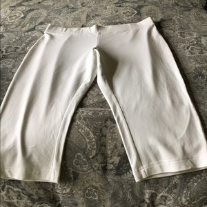 JJill white crops in excellent condition